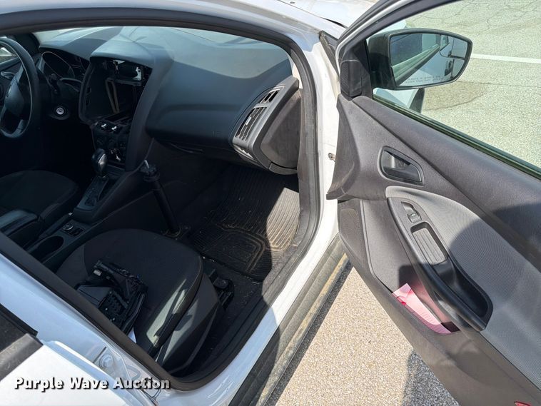 image for item EL0099 2014 Ford Focus 