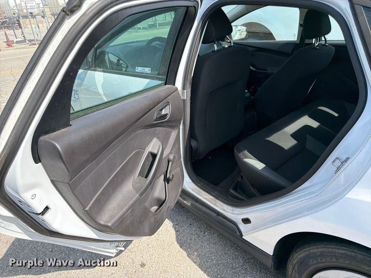 image for item EL0099 2014 Ford Focus 