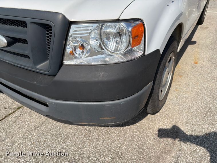 image for item EL0100 2007 Ford F150 pickup truck