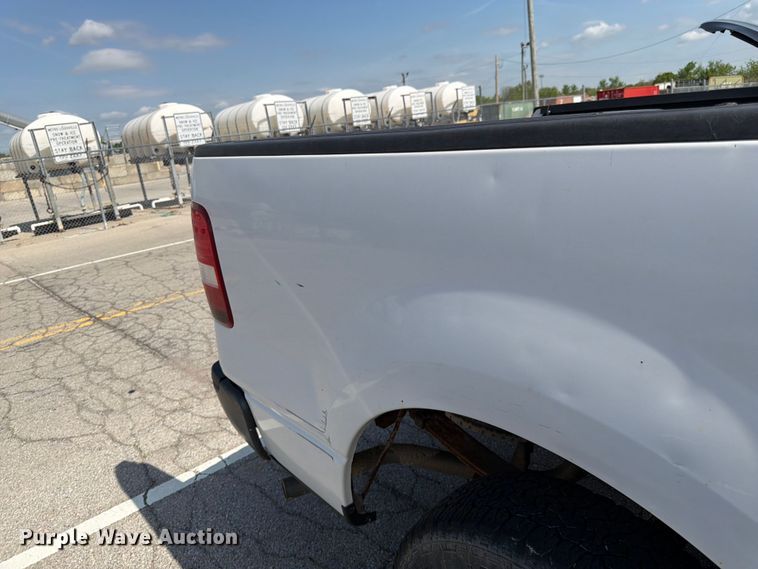 image for item EL0100 2007 Ford F150 pickup truck