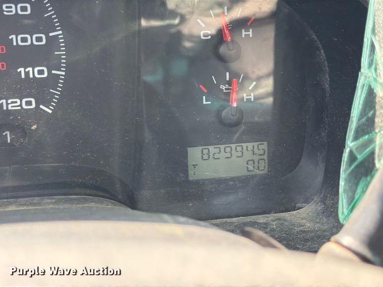 image for item EL0100 2007 Ford F150 pickup truck