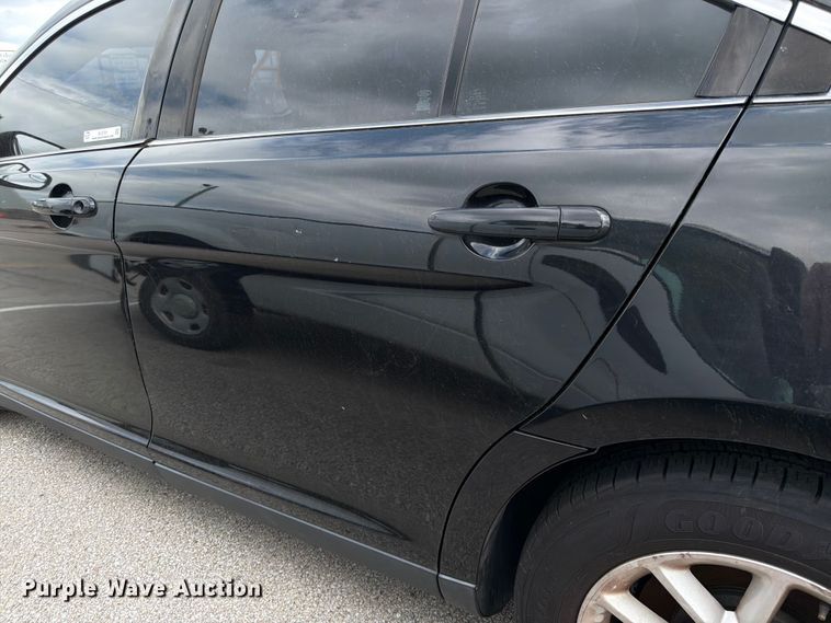 image for item EL0101 2014 Ford Taurus 