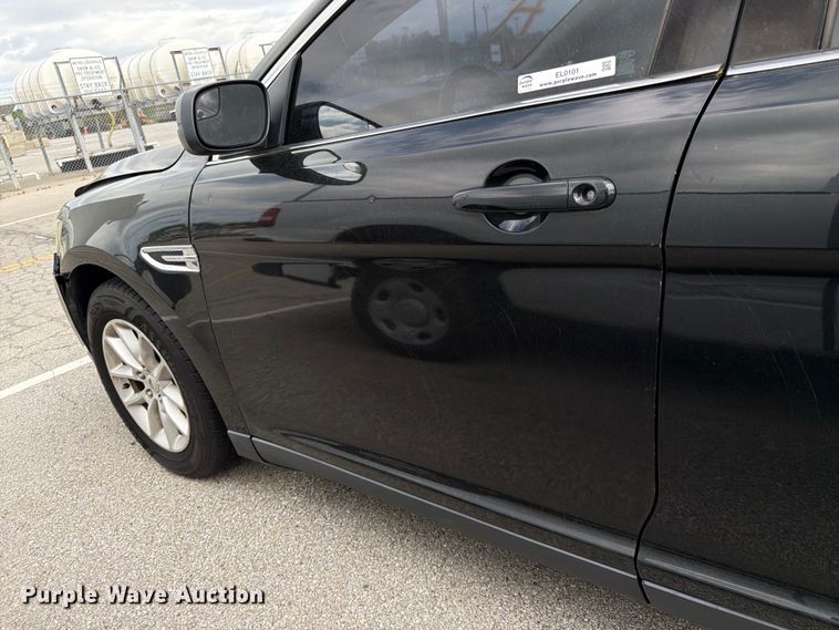 image for item EL0101 2014 Ford Taurus 