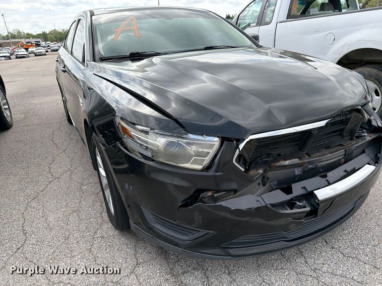 image for item EL0101 2014 Ford Taurus 