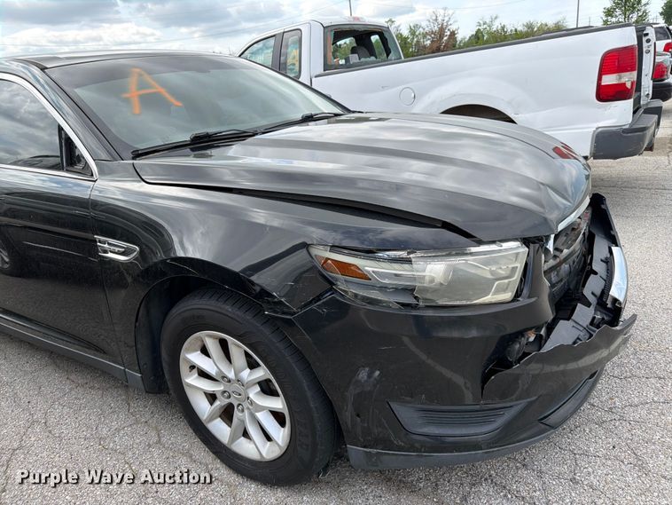 image for item EL0101 2014 Ford Taurus 