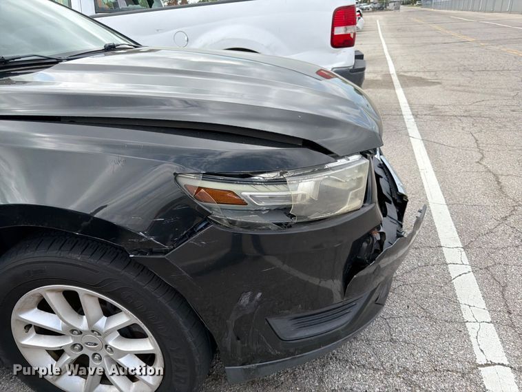 image for item EL0101 2014 Ford Taurus 