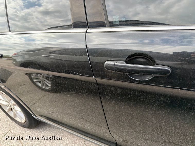 image for item EL0101 2014 Ford Taurus 