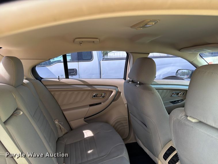 image for item EL0101 2014 Ford Taurus 