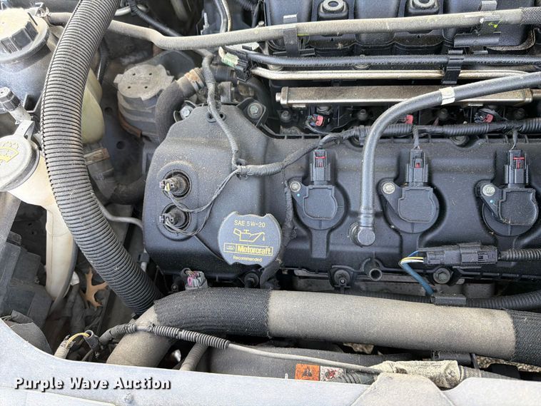 image for item EL0101 2014 Ford Taurus 