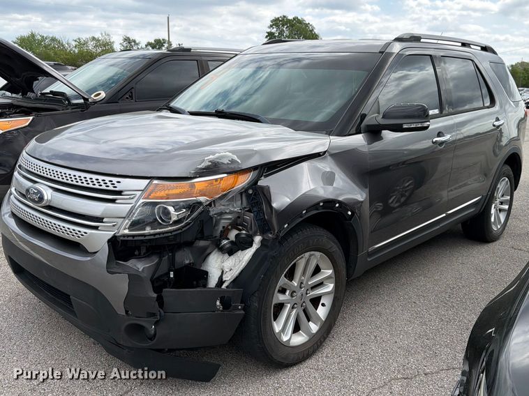 image for item EL0102 2013 Ford Explorer SUV