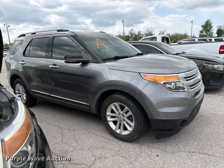 image for item EL0102 2013 Ford Explorer SUV