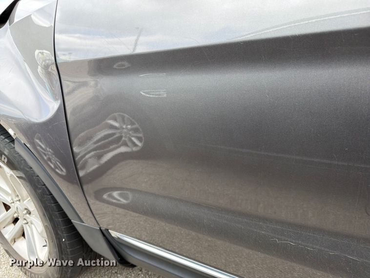 image for item EL0102 2013 Ford Explorer SUV