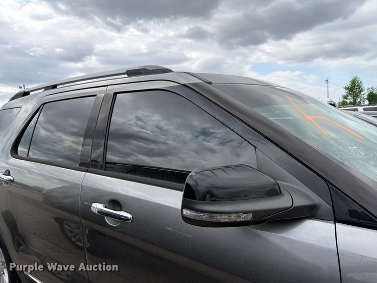 image for item EL0102 2013 Ford Explorer SUV