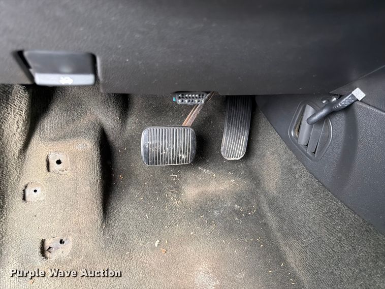 image for item EL0102 2013 Ford Explorer SUV