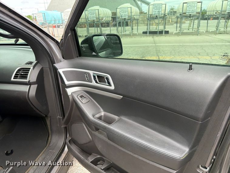 image for item EL0102 2013 Ford Explorer SUV