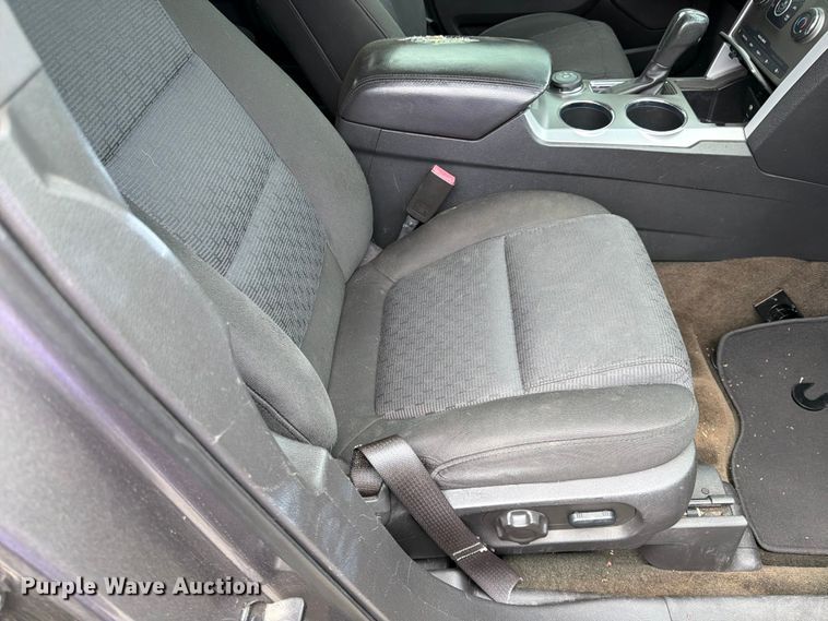 image for item EL0102 2013 Ford Explorer SUV