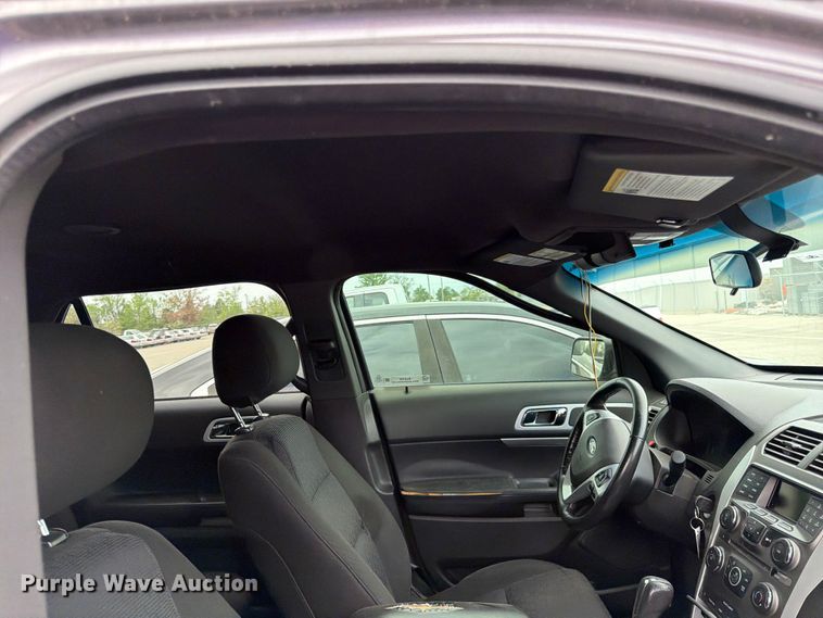 image for item EL0102 2013 Ford Explorer SUV