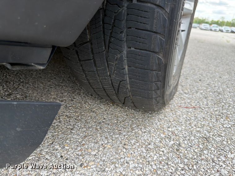 image for item EL0102 2013 Ford Explorer SUV