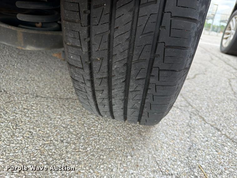 image for item EL0102 2013 Ford Explorer SUV