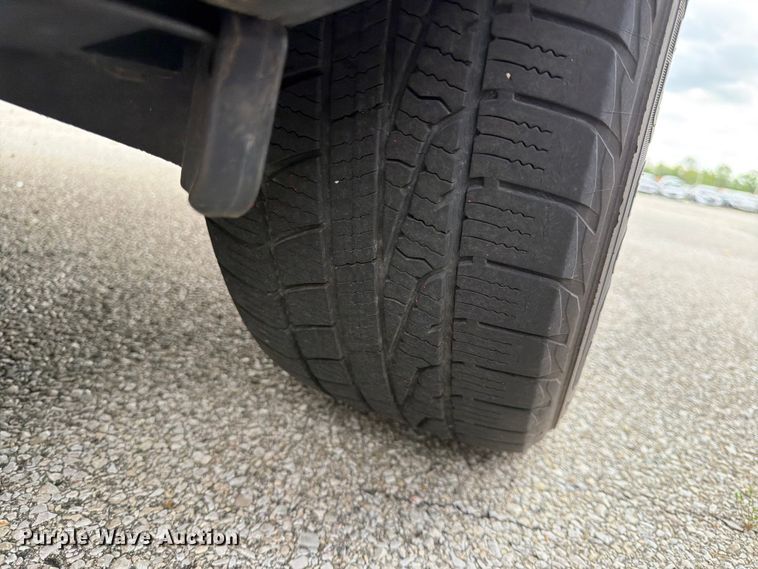 image for item EL0102 2013 Ford Explorer SUV