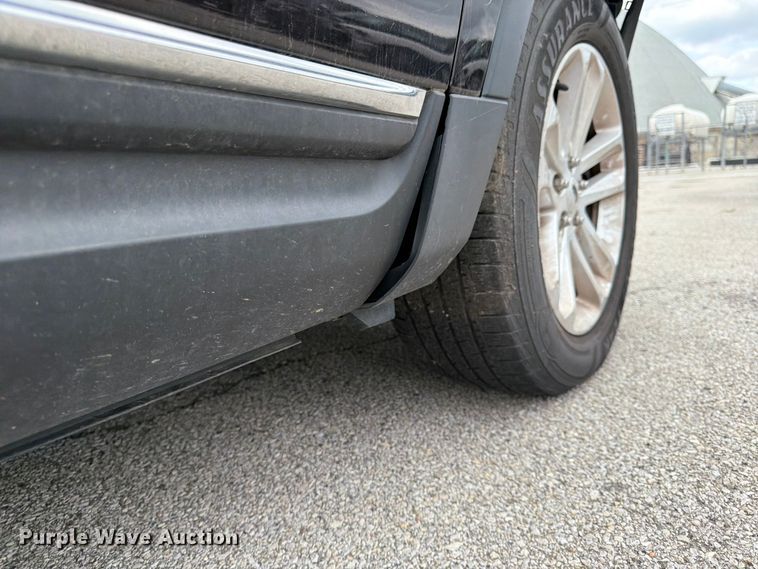 image for item EL0103 2014 Ford Explorer SUV