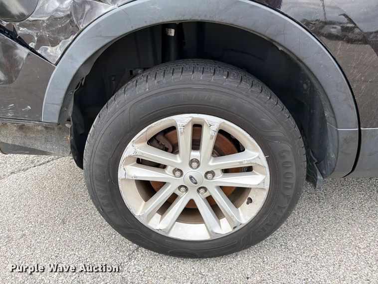 image for item EL0103 2014 Ford Explorer SUV