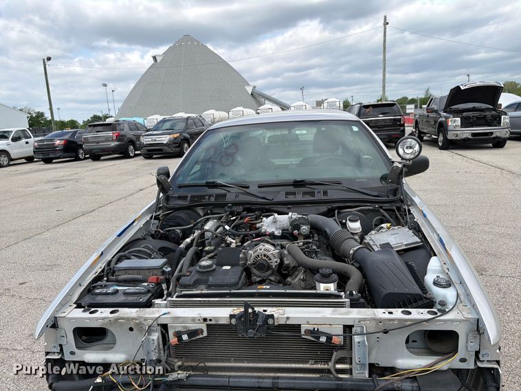 image for item EL0105 2010 Ford Crown Victoria 