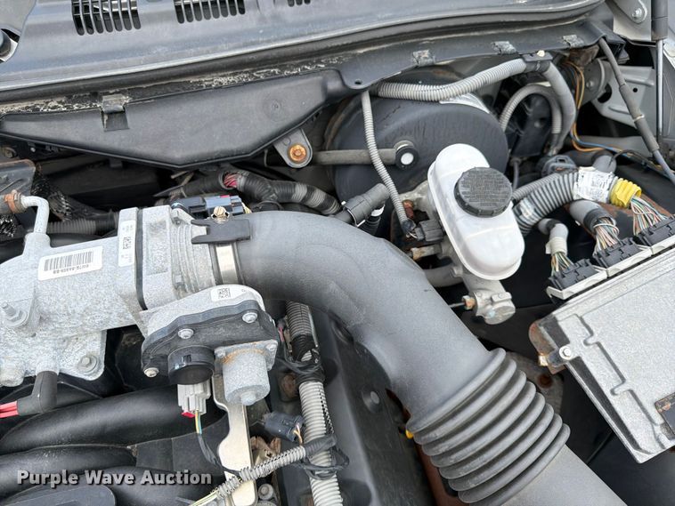 image for item EL0105 2010 Ford Crown Victoria 