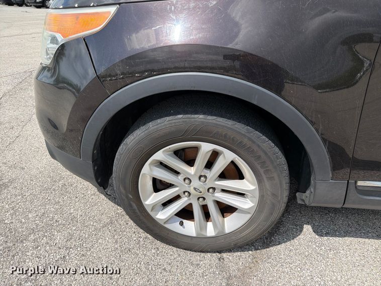 image for item EL0106 2013 Ford Explorer SUV