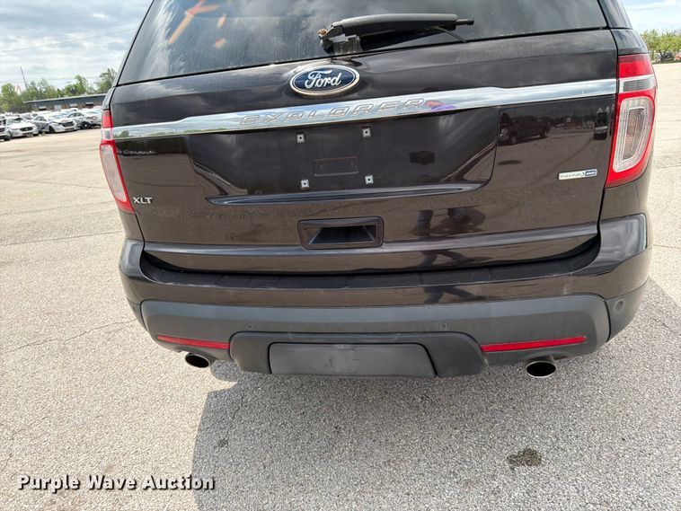 image for item EL0106 2013 Ford Explorer SUV