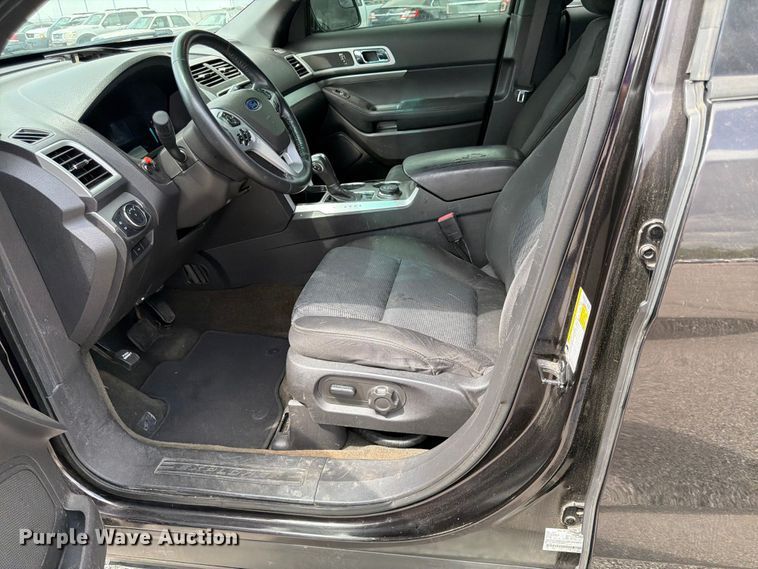 image for item EL0106 2013 Ford Explorer SUV