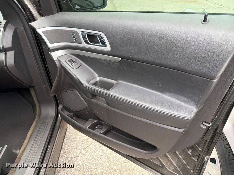 image for item EL0106 2013 Ford Explorer SUV