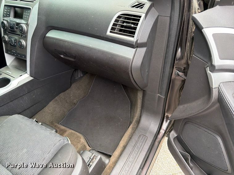 image for item EL0106 2013 Ford Explorer SUV