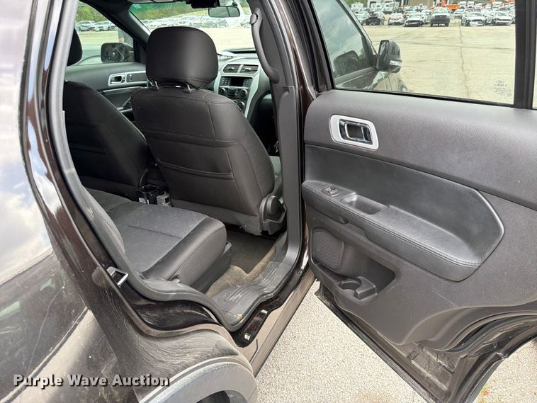 image for item EL0106 2013 Ford Explorer SUV