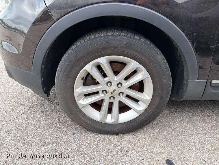 image for item EL0106 2013 Ford Explorer SUV