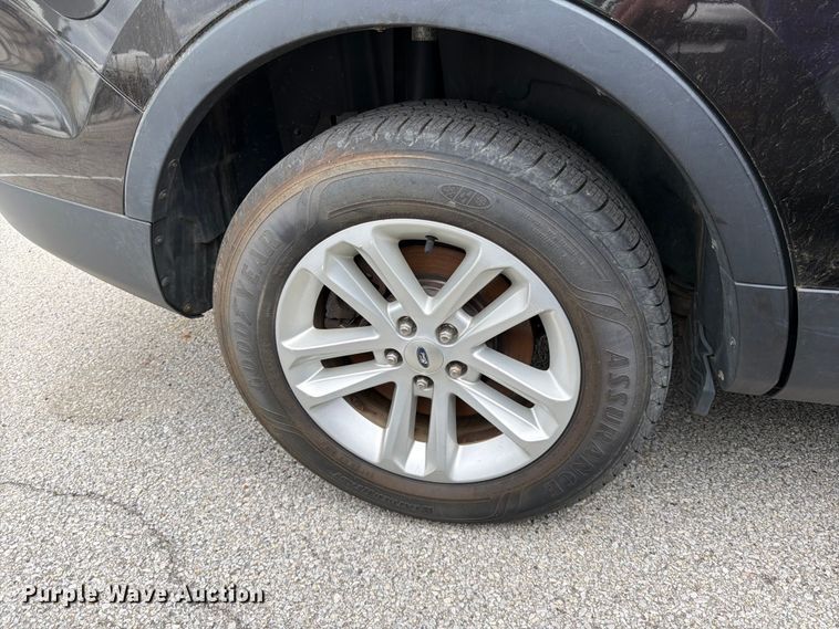 image for item EL0106 2013 Ford Explorer SUV