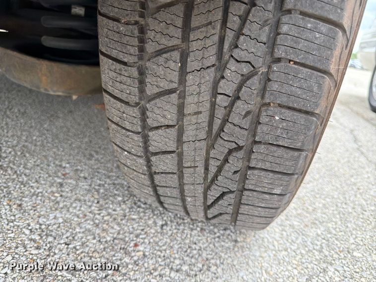 image for item EL0106 2013 Ford Explorer SUV