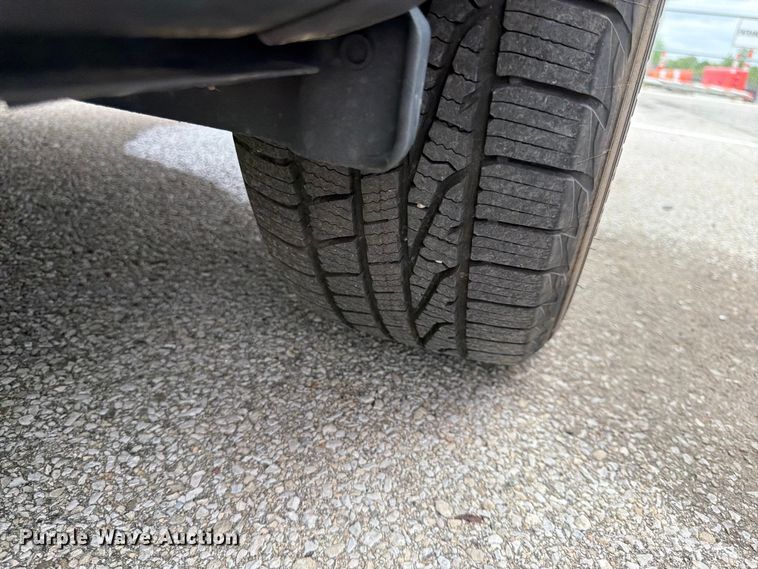 image for item EL0106 2013 Ford Explorer SUV