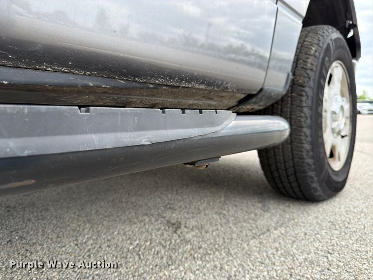 image for item EL0107 2013 Ford F150 Ext. Cab pickup truck