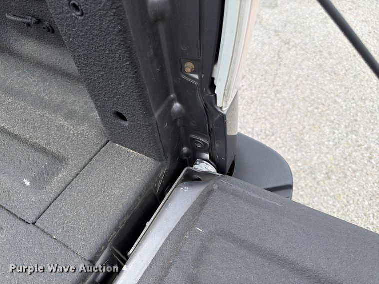 image for item EL0107 2013 Ford F150 Ext. Cab pickup truck