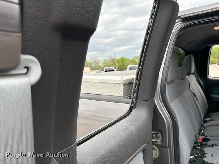 image for item EL0107 2013 Ford F150 Ext. Cab pickup truck