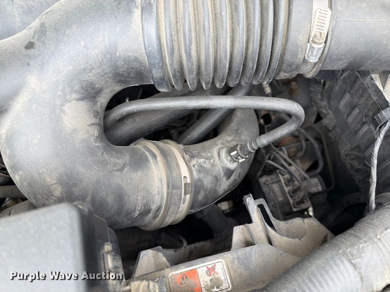 image for item EL0107 2013 Ford F150 Ext. Cab pickup truck