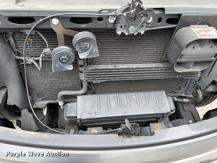 image for item EL0107 2013 Ford F150 Ext. Cab pickup truck