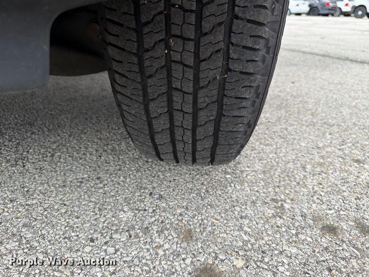 image for item EL0107 2013 Ford F150 Ext. Cab pickup truck