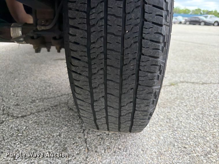 image for item EL0107 2013 Ford F150 Ext. Cab pickup truck