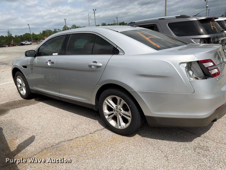 image for item EL0108 2015 Ford Taurus 