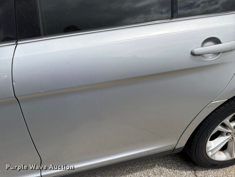image for item EL0108 2015 Ford Taurus 