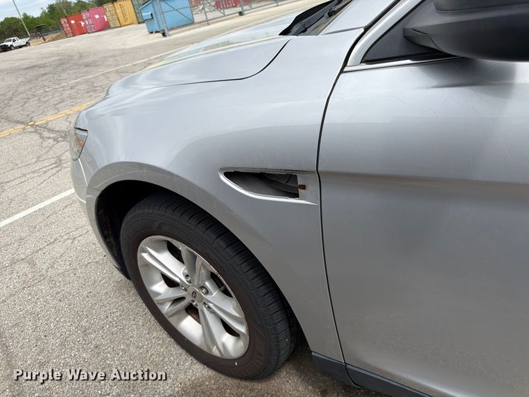 image for item EL0108 2015 Ford Taurus 