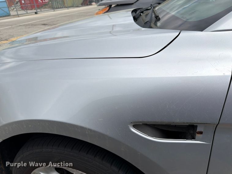 image for item EL0108 2015 Ford Taurus 