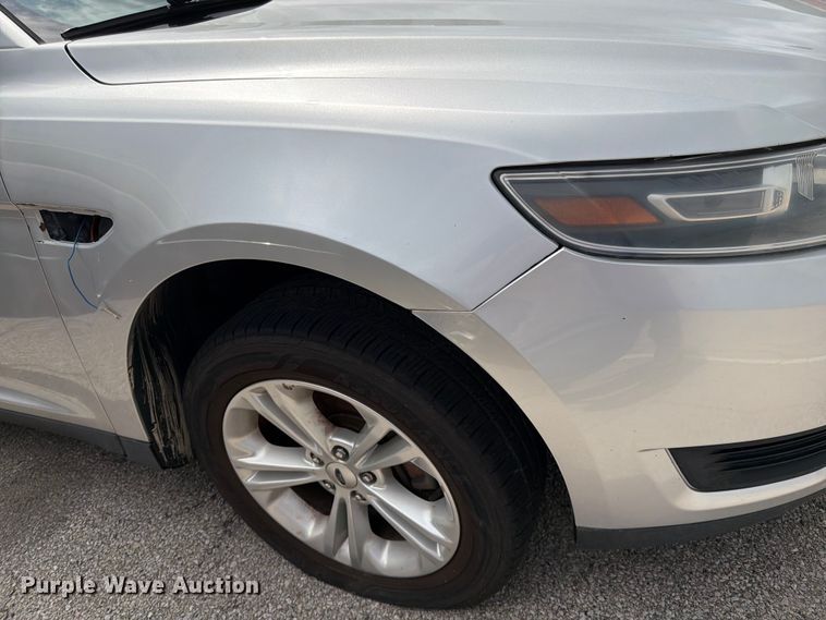 image for item EL0108 2015 Ford Taurus 